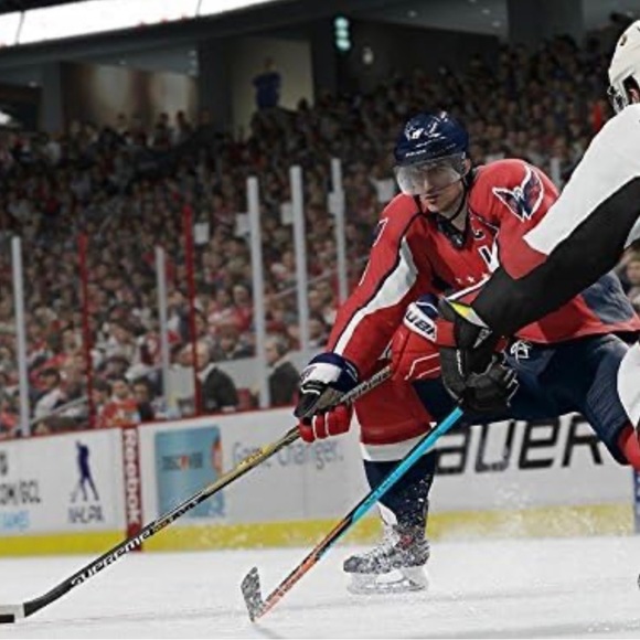 Xbox One Professional Sports Game Bundle, FIFA 15 NHL 15 & NBA 2K19 - Picture 8 of 11